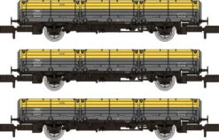 Rapido Trains N Gauge OAA Triple Pack - BR Civil Link Grey/Yellow 956005