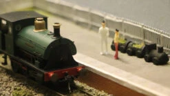 Railscenix 50 Piece Set Of Figures OO/ HO Gauge 1/76 Scale -Model Rails Shop IMG 9097 75668.1643730542