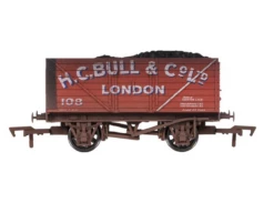 Dapol OO Gauge 8 Plank Wagon H C Bull 108 Weathered