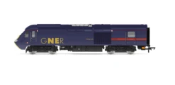 Hornby OO Gauge GNER Class 43 HST Bo-Bo Train Pack R30343
