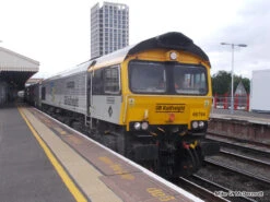 GM Collection N Gauge Class 66 GBRf Railfreight Petroleum 66 794 'STEVE HANNAM' GM2210105