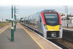 Hornby OO Gauge Greater Anglia, Class 755/4 'Flirt' 4 Car Train Pack - R3964A