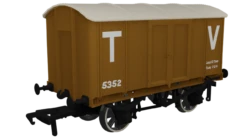 Rapido Trains OO Gauge V6 Metal Van - Taff Vale Railway Van No. 5352 908025